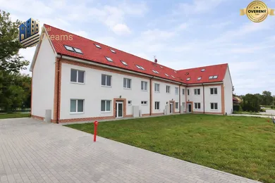 Na predaj 3-izbový byt, 71 m², Tomášikovo