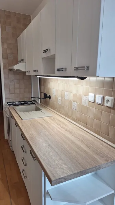 Na prenájom 2-izbový byt, 66 m², Banská Bystrica