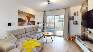 Na predaj dom, 80 m², Vysoká pri Morave, Továrenská