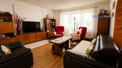 Na predaj dom, 200 m², Čaňa, Erveňská