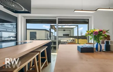 Na predaj 1-izbový dom, 52 m², Stupava, Lesná