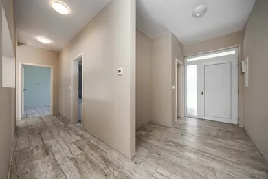Na predaj dom, 100 m², Senec, Sereďská