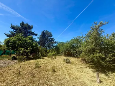 Na predaj pozemok, 210 m², Bratislava-Nové Mesto, Bojnická