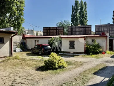 Na prenájom komerčné, 88 m², Košice-Juh, Rastislavova