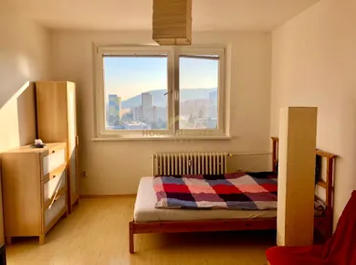 Mieszkania na sprzedaż, 1-pokojowe, Bratislava-Dúbravka · €160 000