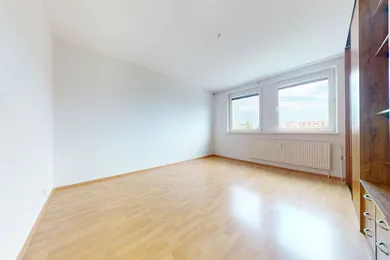 Na predaj byt v Bratislava-Podunajské Biskupice · €209 900 · Čiastočná rekonštrukcia