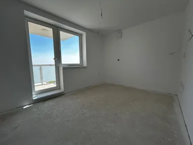 Na predaj 3-izbový byt, 88 m², Šamorín, Šamot