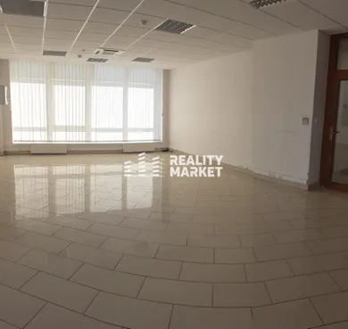 Na prenájom objekt, 182 m², Banská Bystrica, Kyjevské námestie