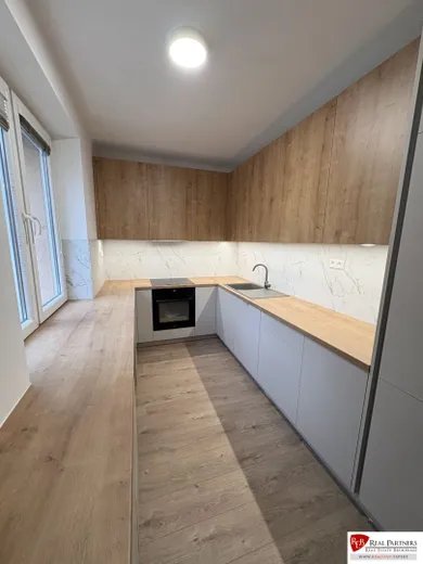 Mieszkania na sprzedaż, 4-pokojowe, Bratislava-Ružinov · €341 990
