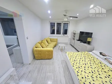 Byty na predaj 2-izbový, Bánovce nad Bebravou · €98 000