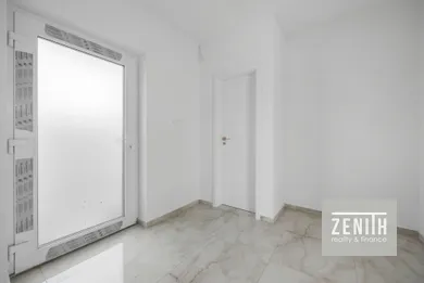 Na predaj 5-izbový dom, 105 m², Chorvátsky Grob, Sokolia