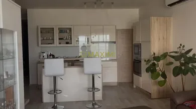 Na predaj 3-izbový byt, 129 m², Bratislava-Karlova Ves, Kresánkova