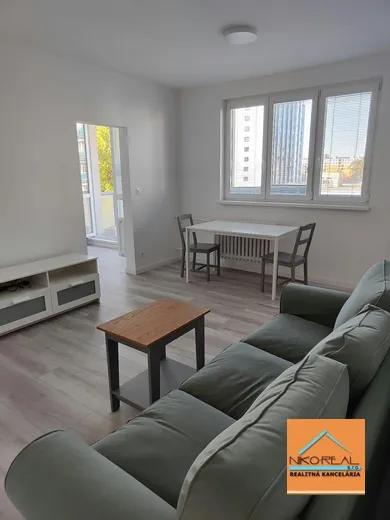 Na prenájom 3-izbový byt, 60 m², Bratislava-Ružinov, Muškátová