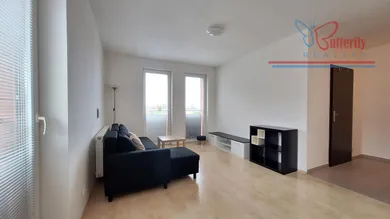Na prenájom 2-izbový byt, 42 m², Bratislava-Záhorská Bystrica