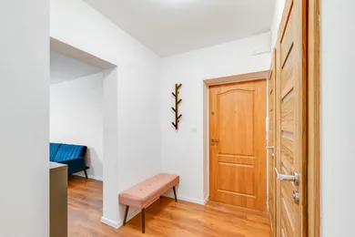 Na prenájom 2-izbový byt, 55 m², Košice-Staré Mesto, Lomená 30