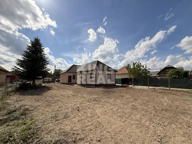 Na predaj 4-izbový dom, 147 m², Vinodol