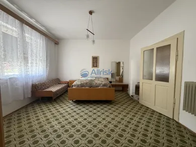 Na predaj dom, 150 m², Žihárec