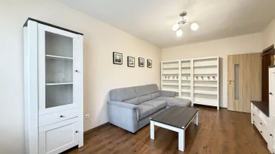 Na prenájom 2-izbový byt, 66 m², Zlaté Moravce