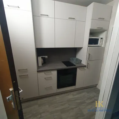 Mieszkania na sprzedaż, 1-pokojowe, Bratislava-Dúbravka · €154 800