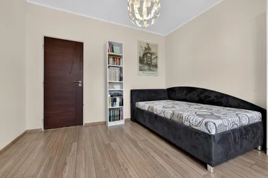 Na predaj 3-izbový byt, 66 m², Bratislava-Ružinov, Exnárova