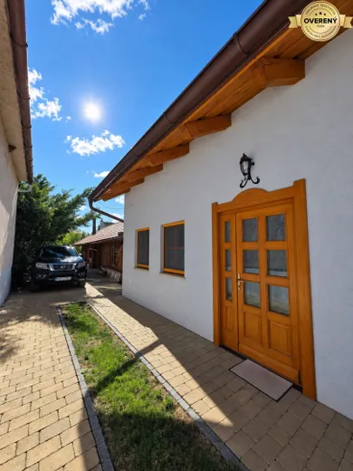 Na predaj dom, 576 m², Kuchyňa