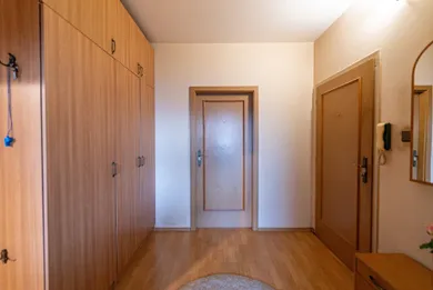 Na predaj 3-izbový byt, 70 m², Žilina, Gaštanová