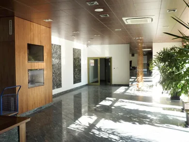 Komerčné priestory na prenájom, Bratislava-Petržalka · €950