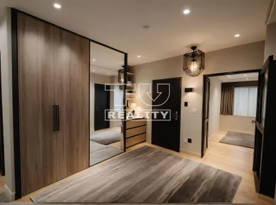 Na predaj 2-izbový byt, 61 m², Púchov