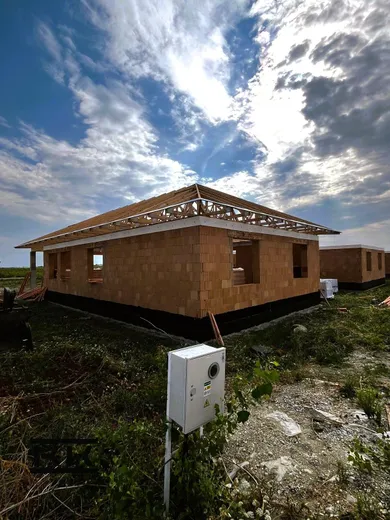 Na predaj 4-izbový dom, 98 m², Topoľnica