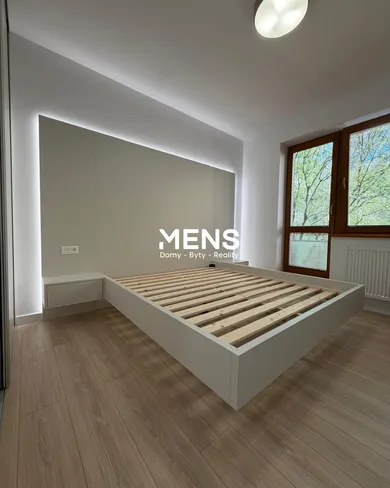 Na predaj 2-izbový byt, 51 m², Žilina, Antona Bernoláka