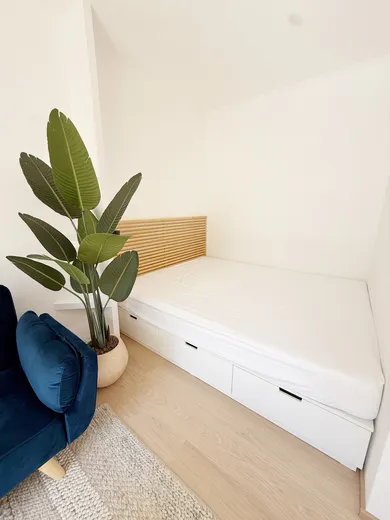 Na prenájom 1-izbový byt, 30 m², Trnava, Okružná ulica