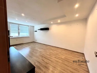 Byty na predaj 3-izbový, Levice · €119 000
