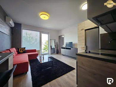 Na prenájom 2-izbový byt, 48 m², Bratislava-Petržalka