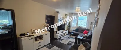 Na predaj 3-izbový byt, 70 m², Bratislava-Petržalka, Vígľašská