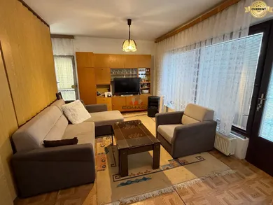Na predaj 4-izbový dom, 130 m², Dubovany