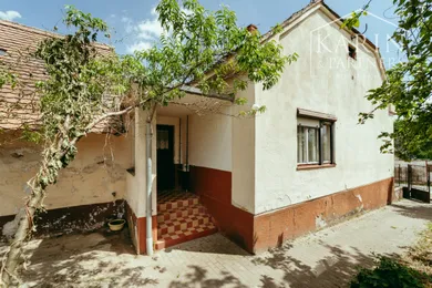 Na predaj 2-izbový dom, 80 m², Šaštín-Stráže, Bernolákov rad