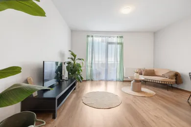 Na predaj 1-izbový byt, 34 m², Bratislava-Devínska Nová Ves