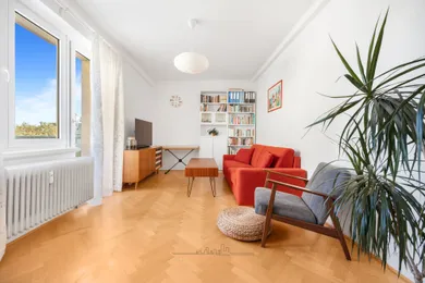 Na predaj 2-izbový byt, 55 m², Bratislava-Rača, Kadnárova