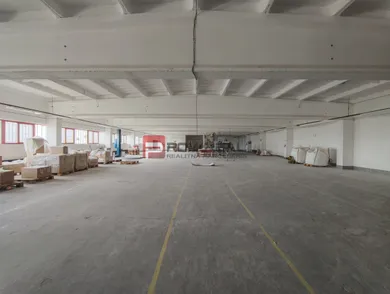 Na prenájom komerčné, 116 m², Vinosady, Pezinská