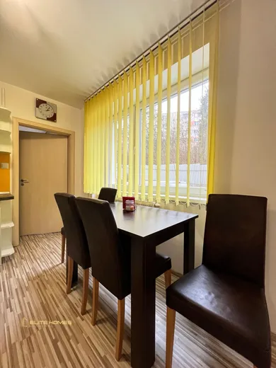 Na prenájom 2-izbový byt, 52 m², Spišská Nová Ves, Sadová