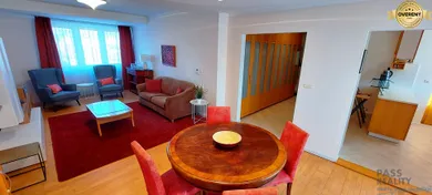 Na prenájom 3-izbový byt, 125 m², Bratislava-Staré Mesto, Nám. SNP