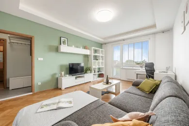 Byty na predaj 2-izbový, Bratislava-Ružinov · €215 900