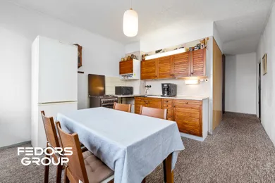 Na predaj 3-izbový byt, 74 m², Bratislava-Lamač, Heyrovského