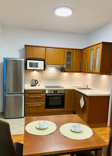 Byty na prenájom 1-izbový, Bratislava-Podunajské Biskupice · €600
