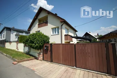 Na predaj 5-izbový dom, 367 m², Martin, V. Žingora