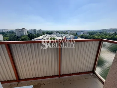 Na predaj 3-izbový byt, 80 m², Nitra, Ľudovíta Okánika
