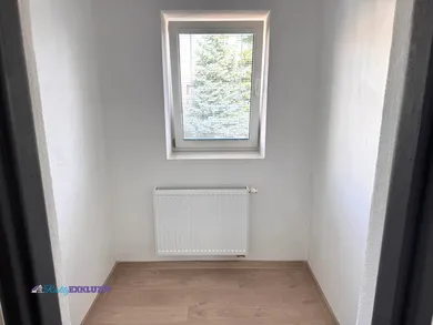 Na prenájom 3-izbový byt, 58 m², Lučenec, Ulica Gagarinova