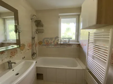 Na predaj 2-izbový byt, 38 m², Bratislava-Podunajské Biskupice