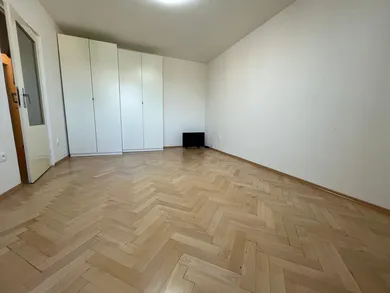 Na prenájom byt v Trenčín · €530 · Dokončené
