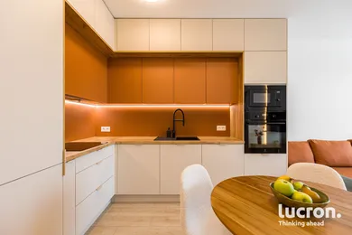 Na predaj 2-izbový byt, 57 m², Bratislava-Petržalka